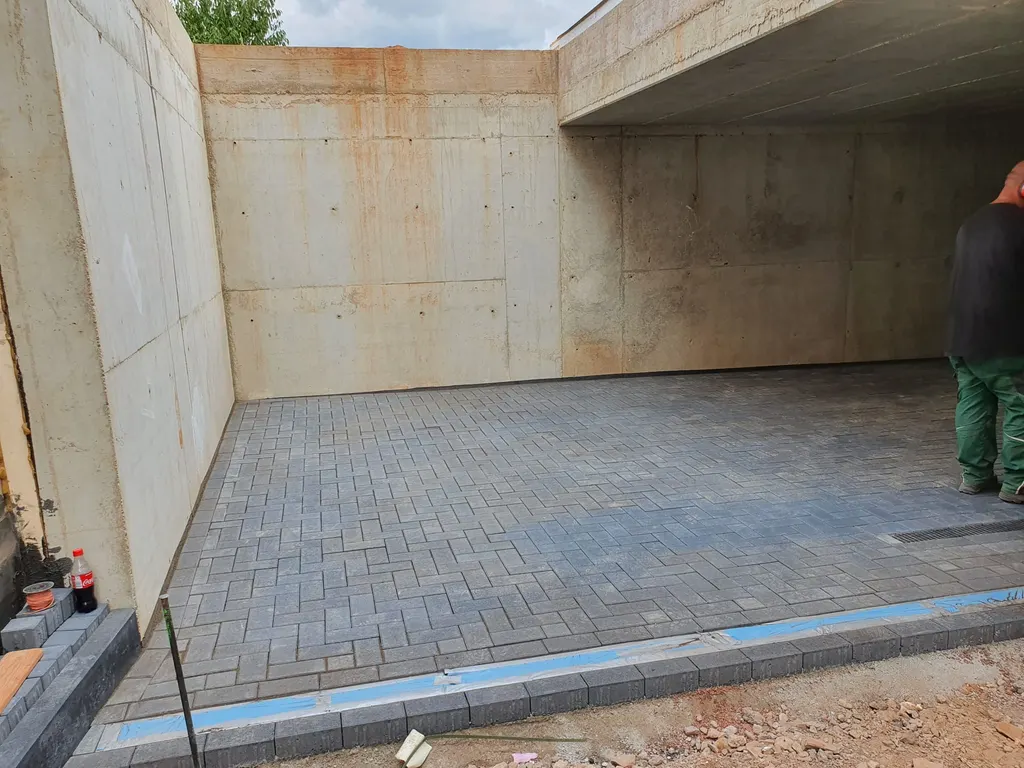 Tiefgaragen-Pflaster in Wittlich – Projektfoto 1 von UBW Ulukoc Bau